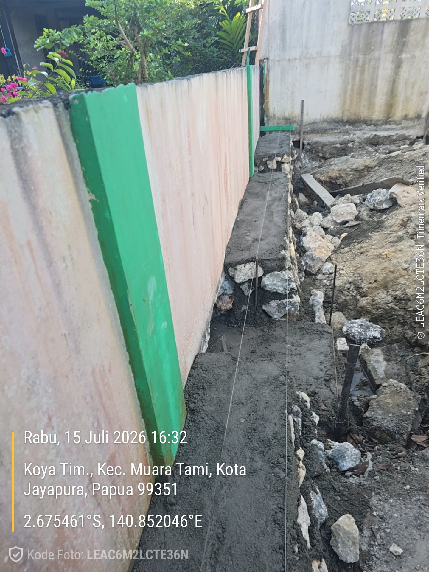 Pemasangan Pondasi